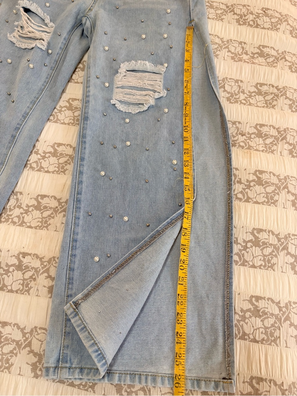 Wide wide leg Jean pants, Pearl-Embellished, long side slit. Size XS. Country go - Picture 9 of 10